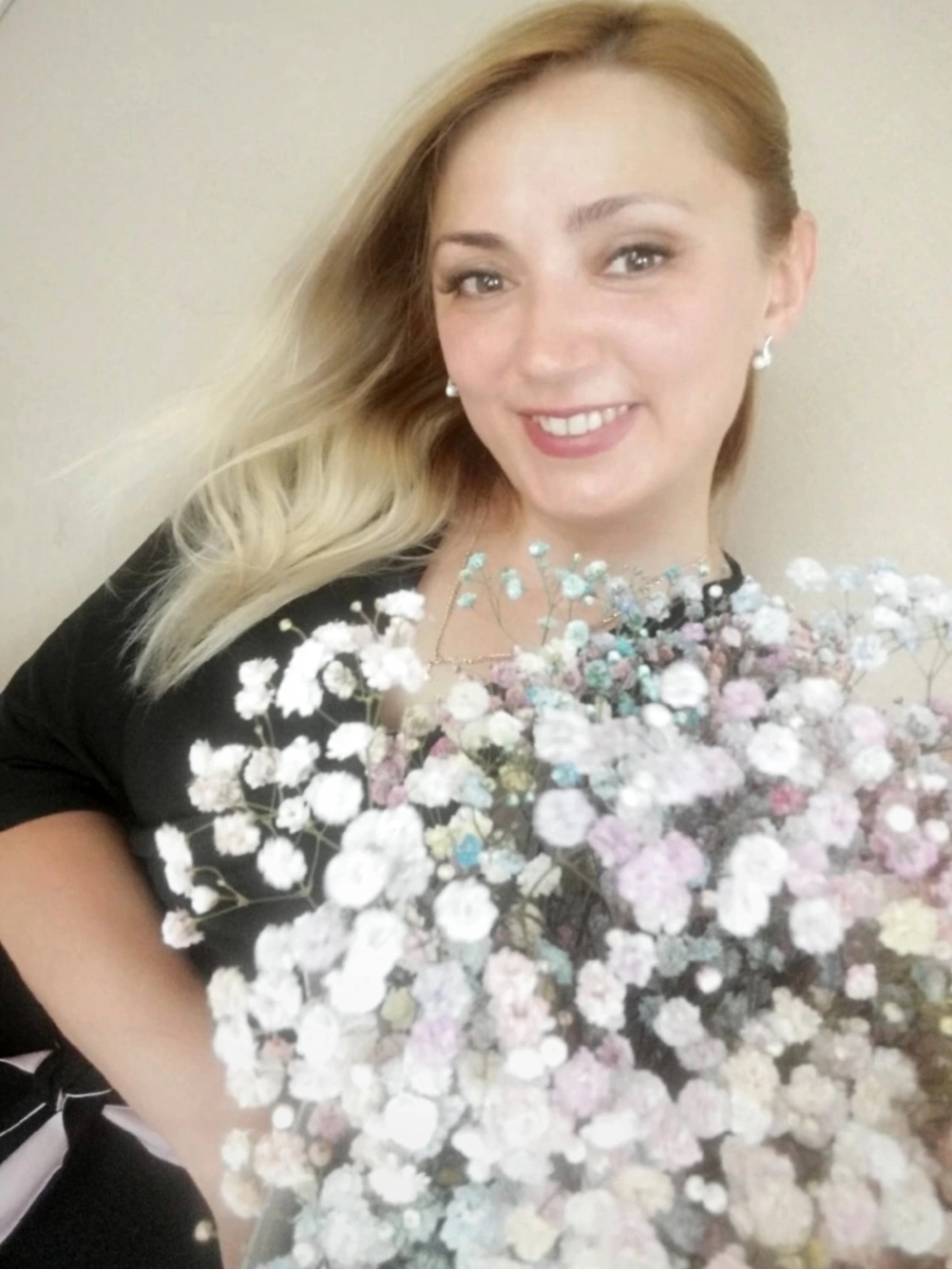 Заведующий Стрелова Наталья Валерьевна.